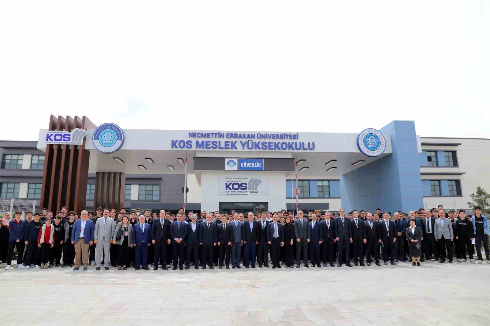 Konya’da Savunma Sanayi Temalı Mesleki Eğitim Çalıştayı
?v=1