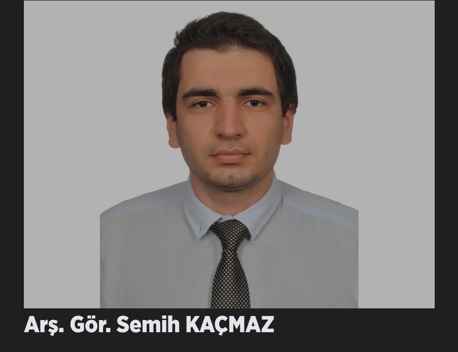 Üniversite hocasına maganda kurşunu
?v=1