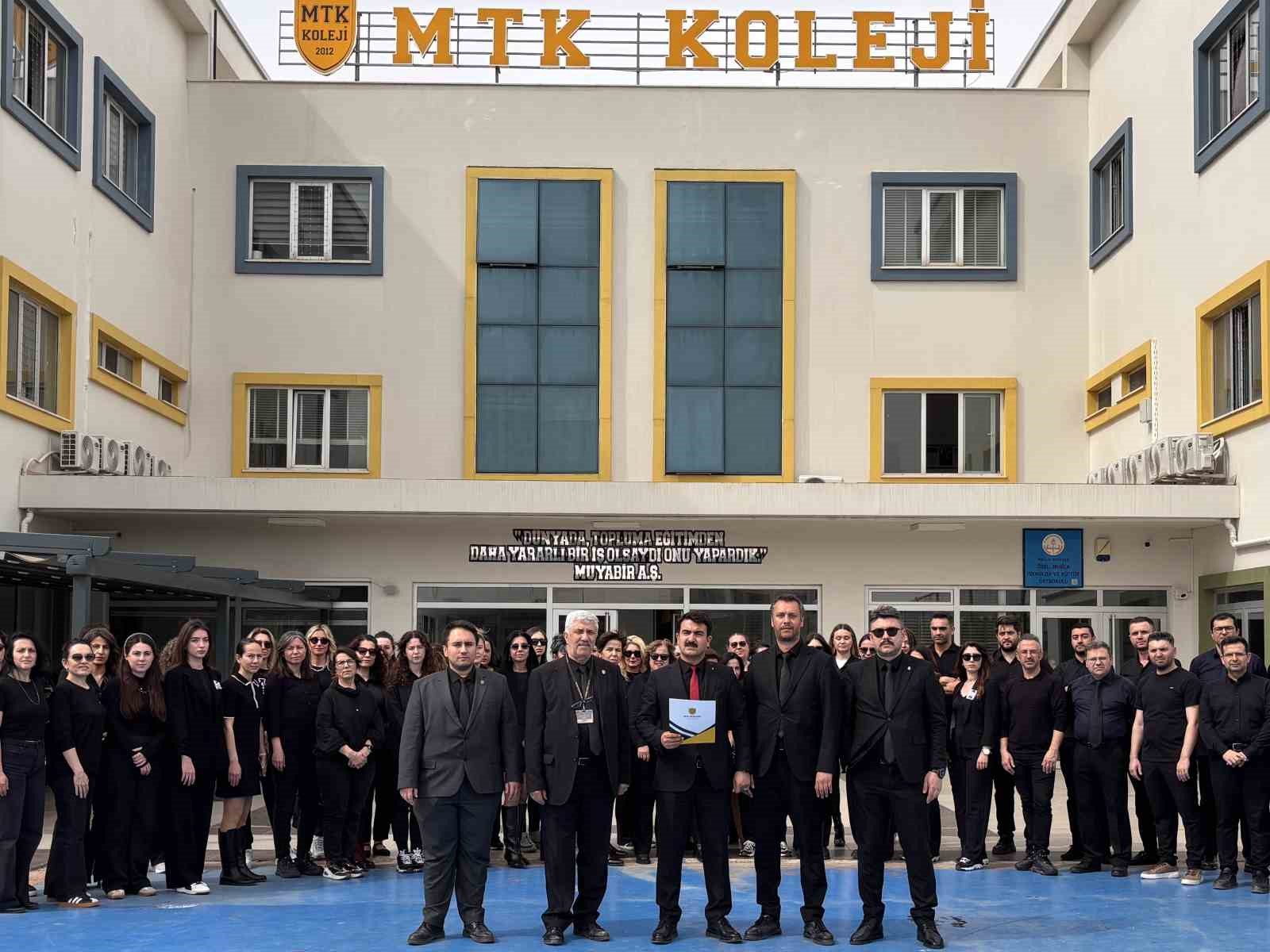 MTK Okulları’nda siyah giyerek şiddete sessiz kınama
?v=1