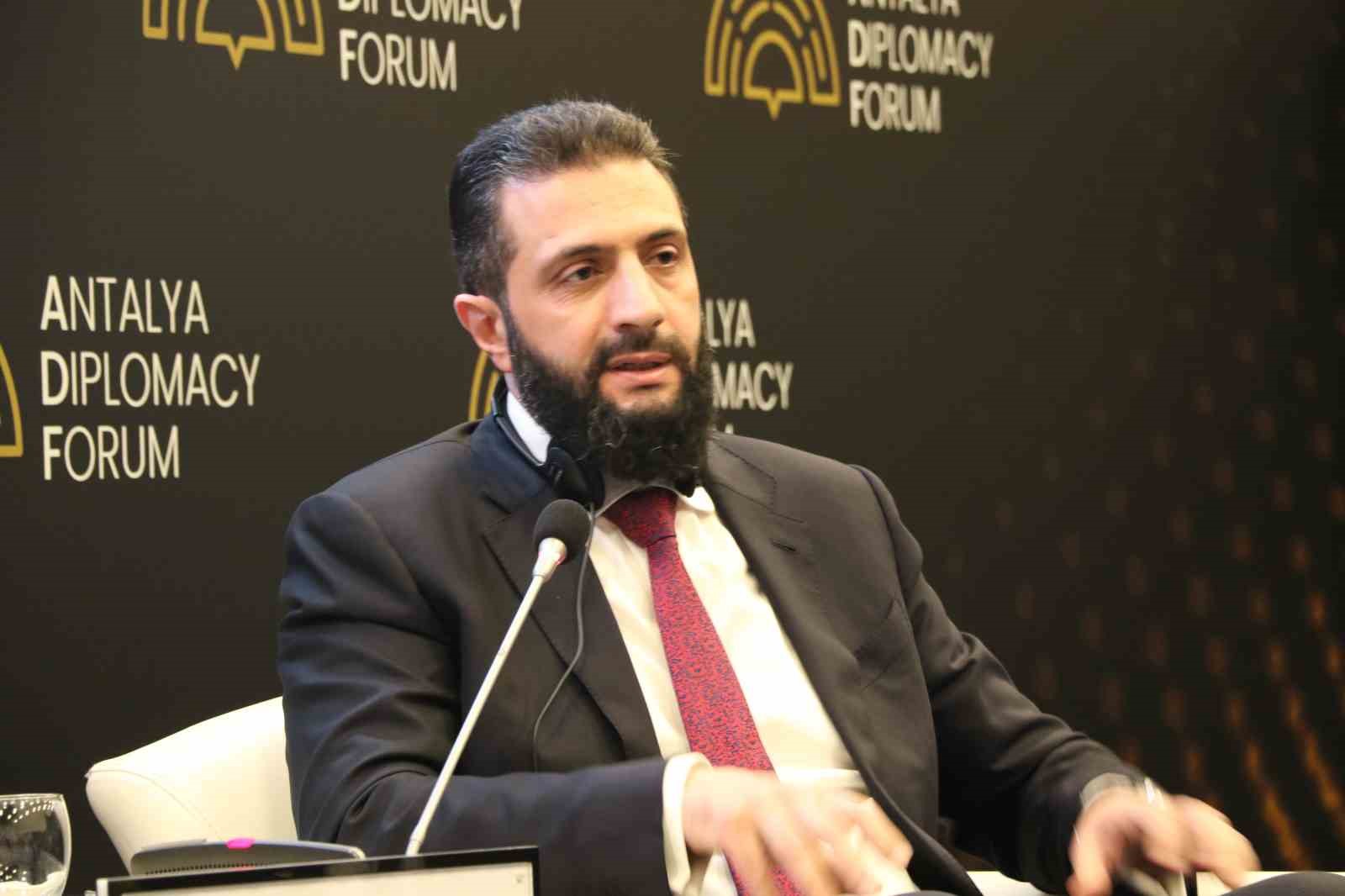 Suriye Cumhurbaşkanı Şara:  Bugün biz Suriye için yeni bir tarih çiziyoruz 
?v=1