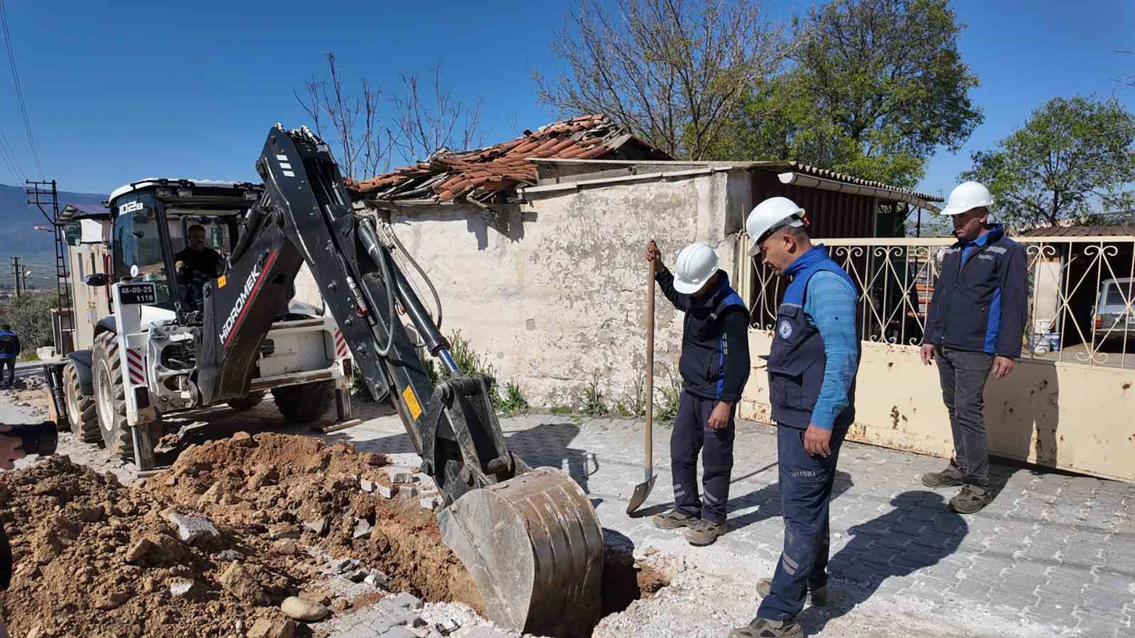 Yatağan Dere Mahallesi’nde içme suyu hatları yenileniyor
?v=1