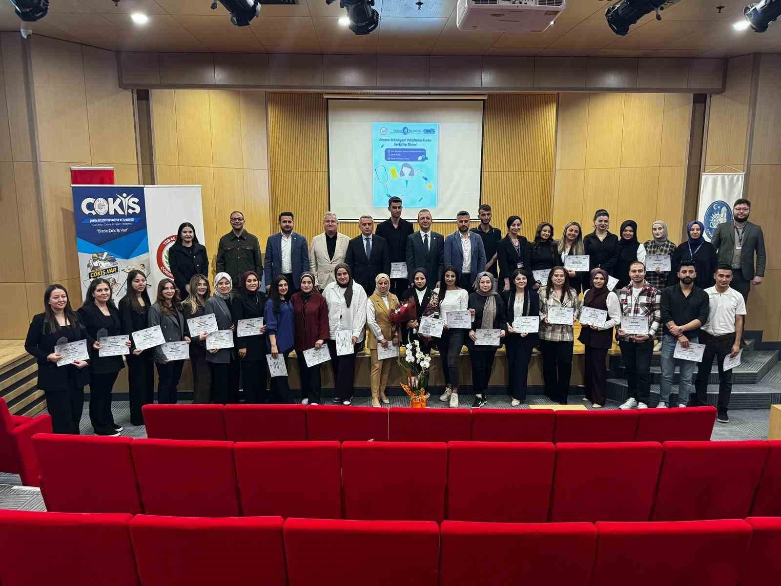  Farmahane  projesinde 29 kursiyer sertifika aldı
?v=1