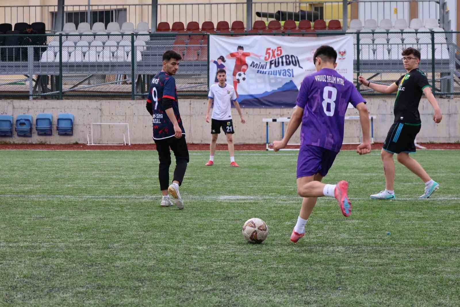 Bilecik’te 5x5 Futbol Turnuvası sona erdi
?v=1