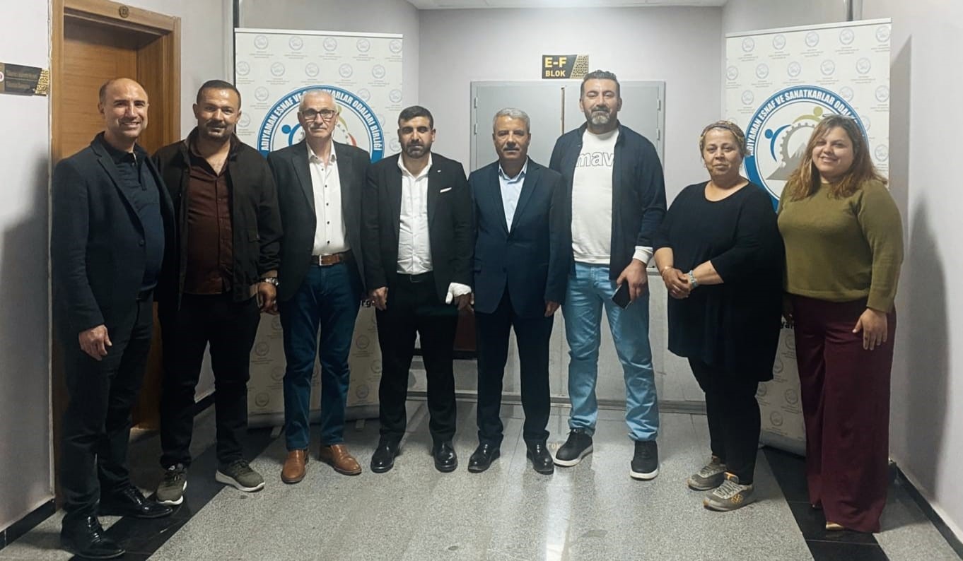 Lokantacılar ve Tatlıcılar Esnaf Odası’ndan Başkan Duranay’a tam destek
?v=1