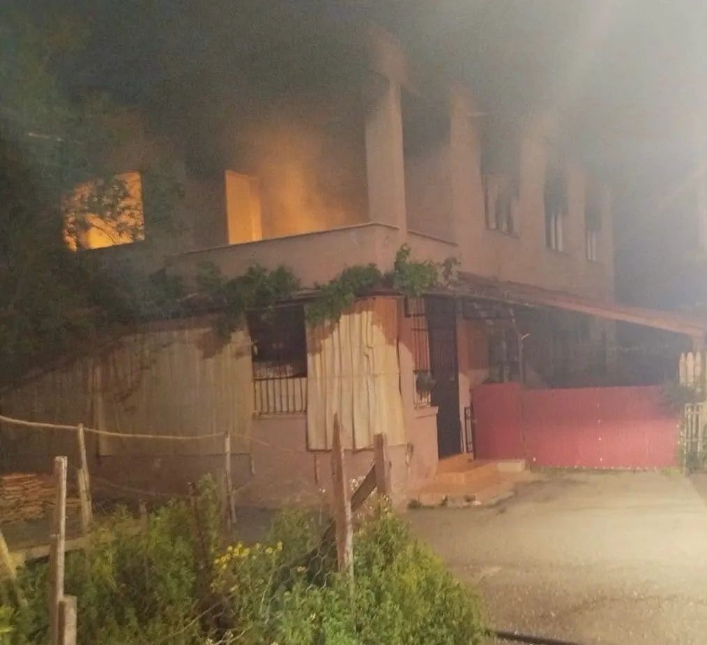 Dörtyol’da müstakil evden alevler yükseldi
?v=1