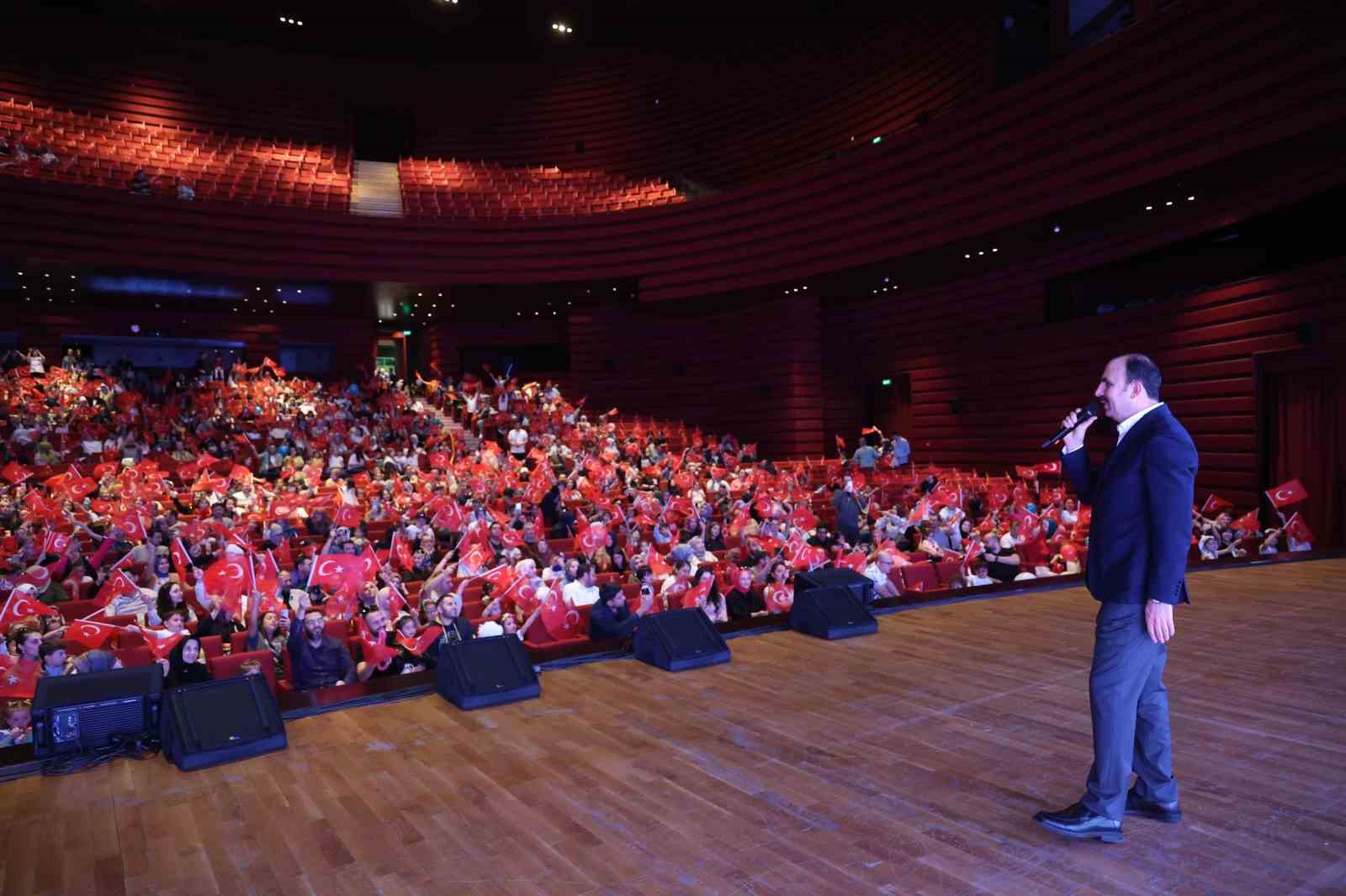 Başkan Altay tüm minik okurları ve aileleri 2. Konya Çocuk Kitap Günleri’ne davet etti
?v=1
