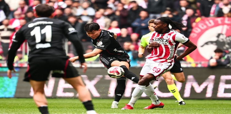 Trendyol Süper Lig: Samsunspor: 0 - Beşiktaş: 0 (İlk yarı)?v=1