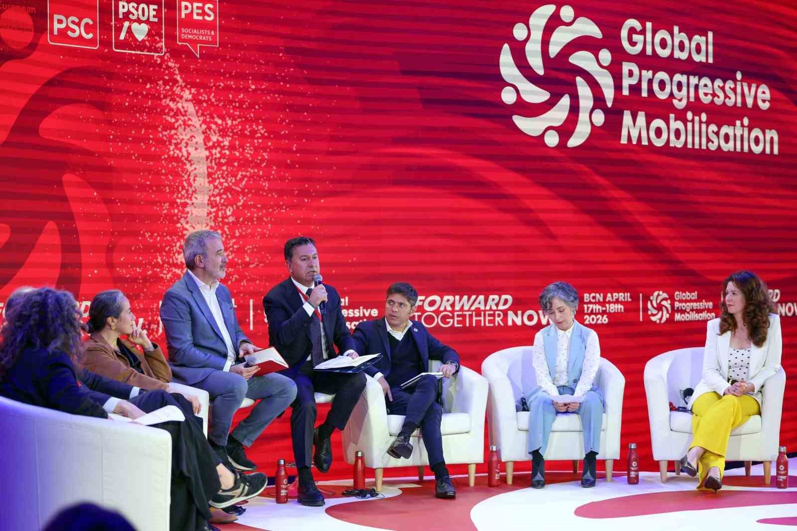 Başkan Aras Barselona’da yerel yönetimlerin önemini anlattı
?v=1