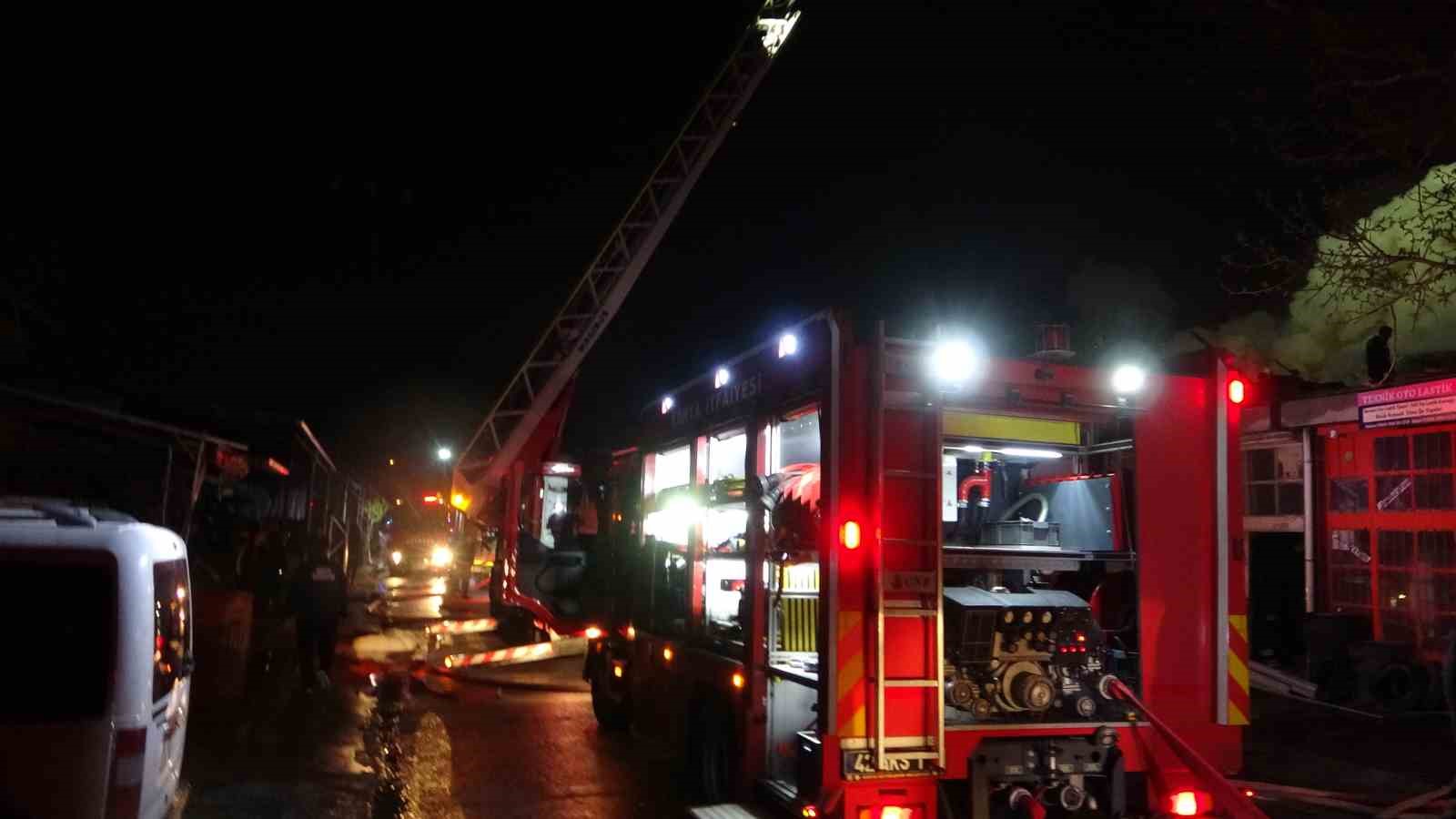 Konya’da iş yerinde yangın: 2 yaralı
?v=1