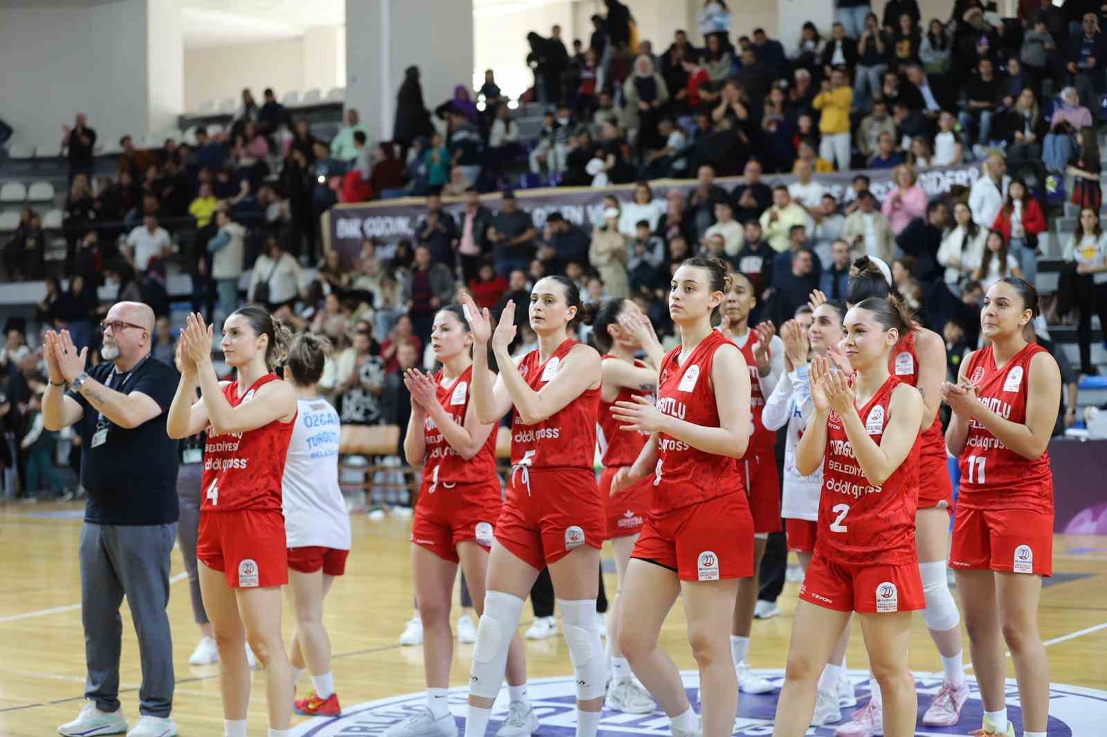 Turgutlu’nun perilerinin hedefi süper lig
?v=1