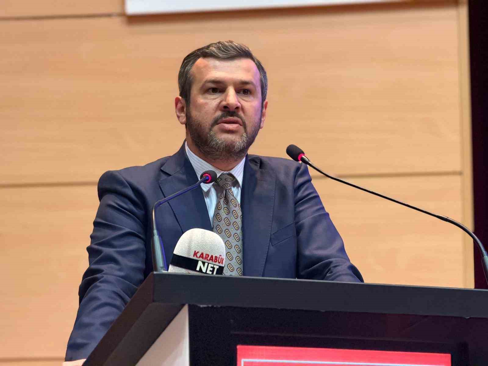 Başkan Çetinkaya:  Çocuklarımızı korumak en büyük sorumluluğumuz 
?v=1