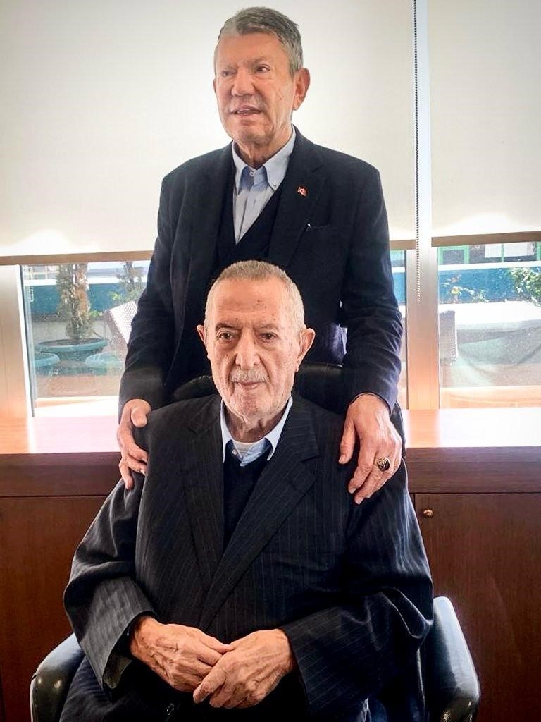 İş adamı Derya Baltalı:  Ülkemiz önemli bir değerini kaybetti 
?v=1