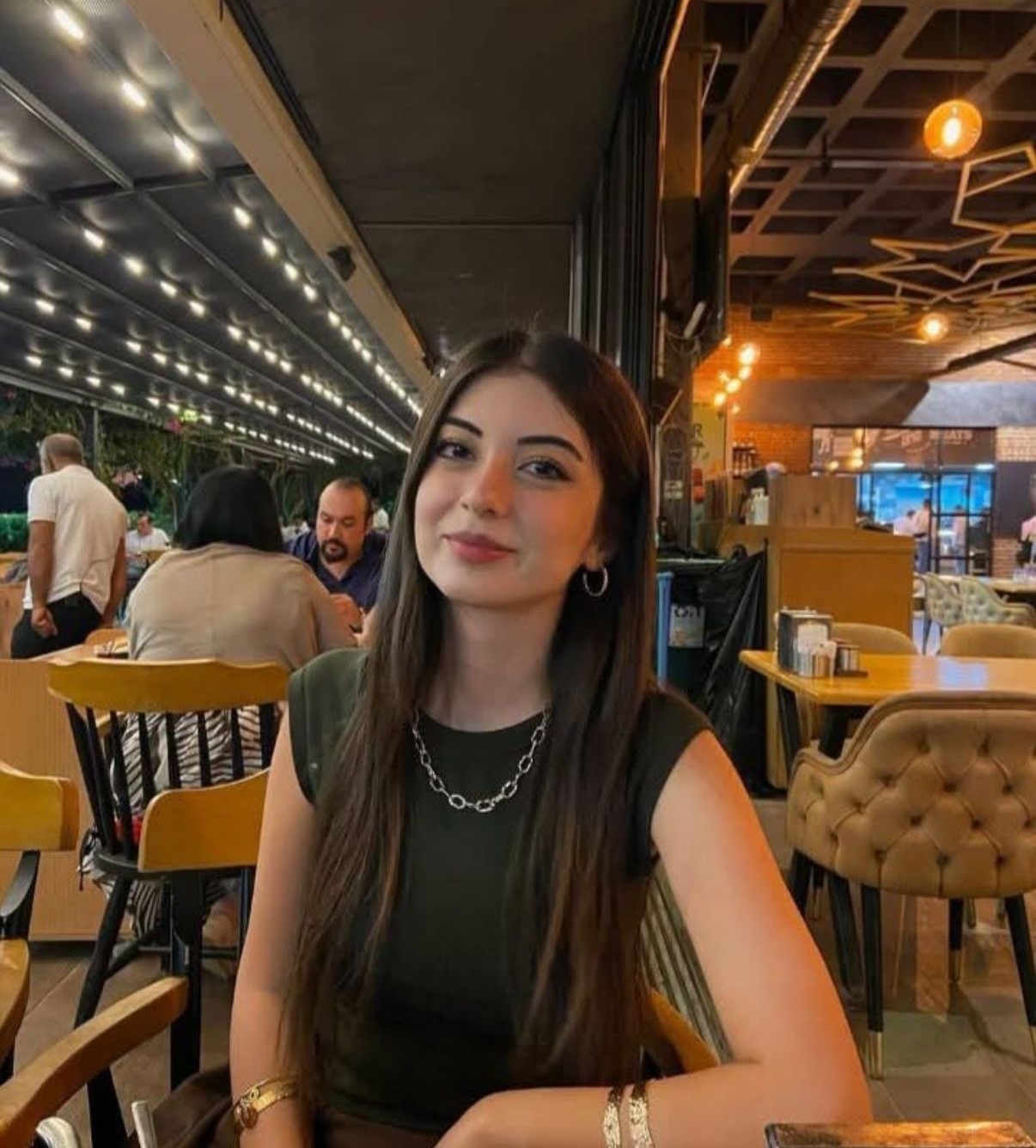 İzmir’de genç doktorun hayatını kaybettiği kazanın görüntüleri ortaya çıktı
?v=1