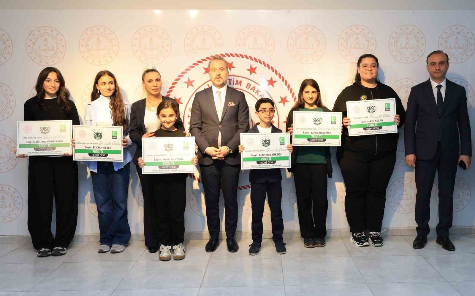 Elazığ’da ‘Bağımlılık’ temalı yarışmada ödüller verildi
?v=1