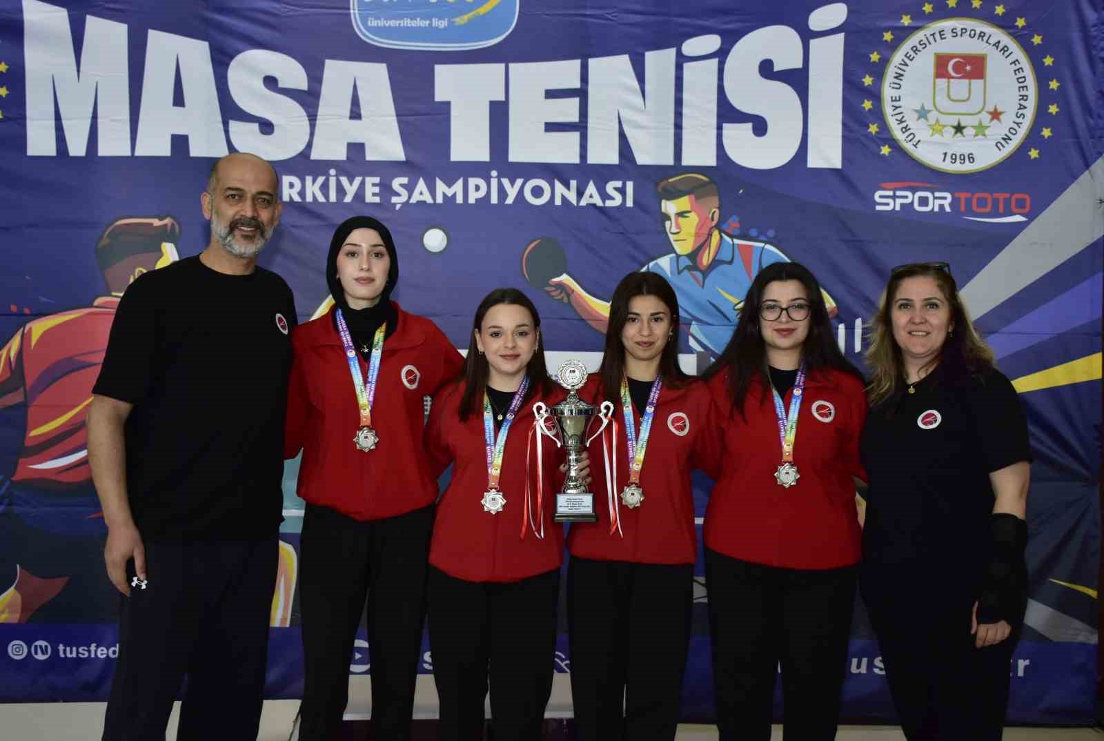 Kastamonu Üniversitesi Ünilig Masa Tenisi Şampiyonası’nda Türkiye ikincisi oldu
?v=1