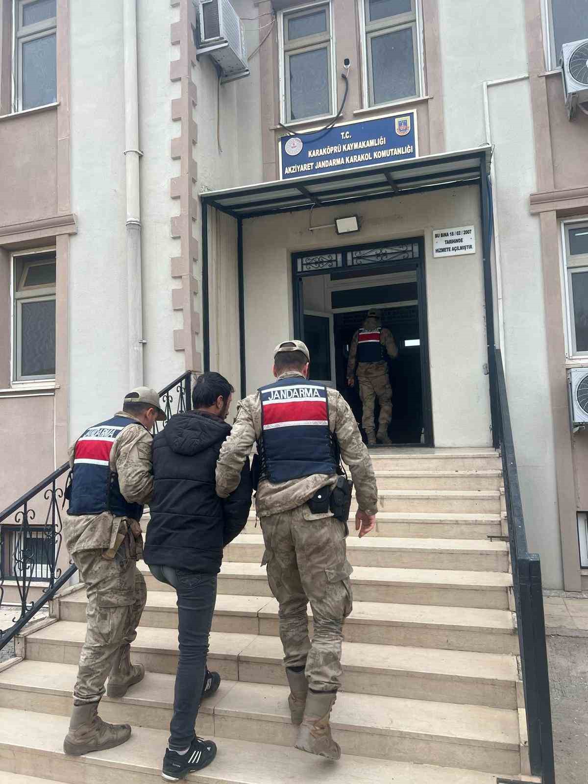 Şanlıurfa’da aranan 2 şahıs yakalandı
?v=1