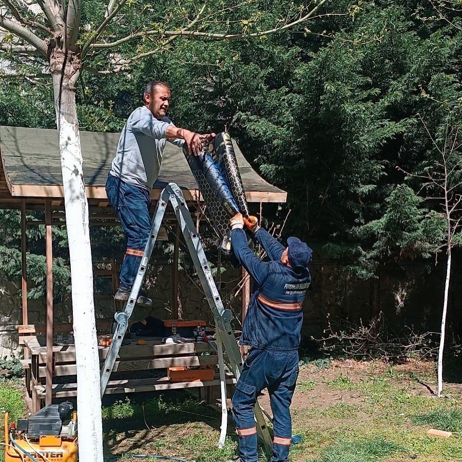 Pursaklar Belediyesi’nden parklarda bakım seferberliği
?v=1