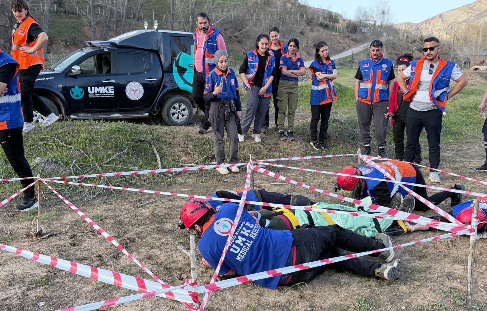Tunceli’de 21 sağlık personeli UMKE eğitimini tamamladı
?v=1