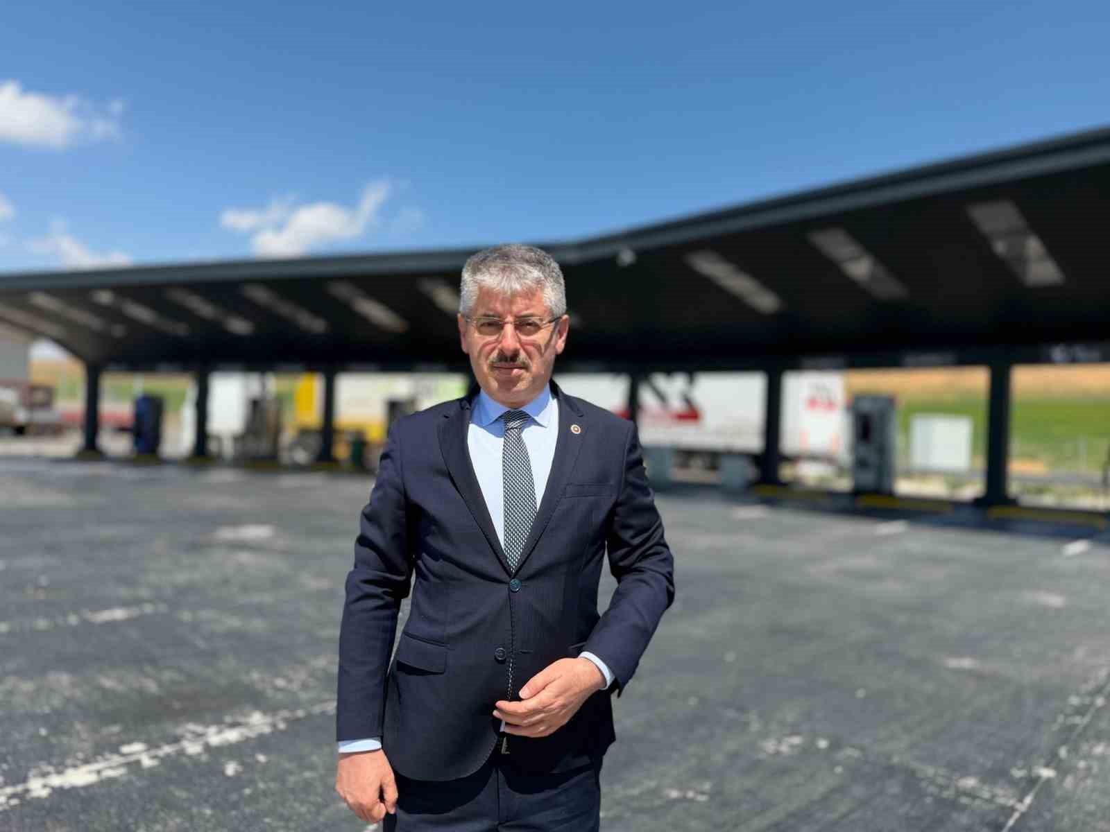 Milletvekili Çopuroğlu:  Elektrikli araç kullanıcısı korunmalı 
?v=1