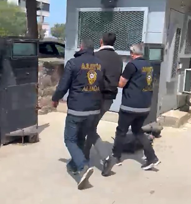Cezaevi firarisi Aliağa’da polisten kaçamadı
?v=1