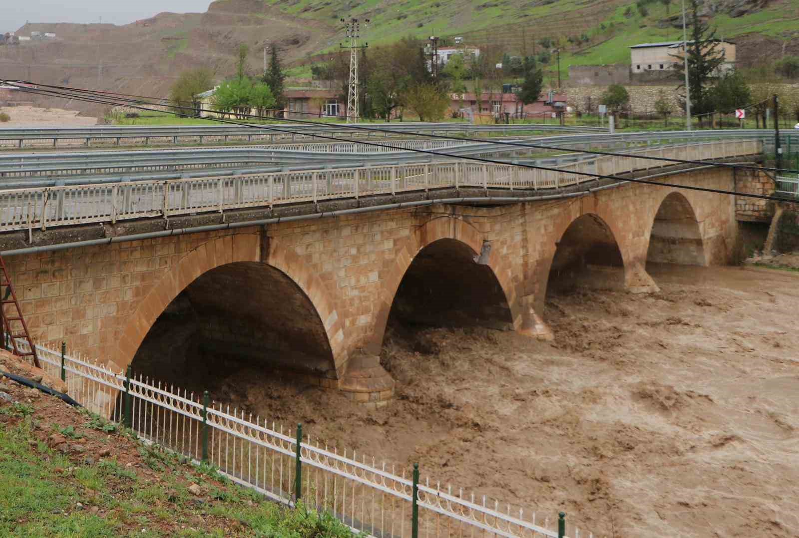 Kezer Köprüsü restorasyona alınıyor
?v=1