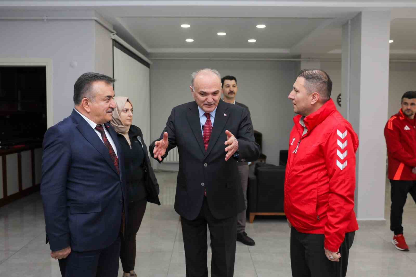 Düzce’nin yeni sosyal ve akademik üssü hizmete açıldı
?v=1