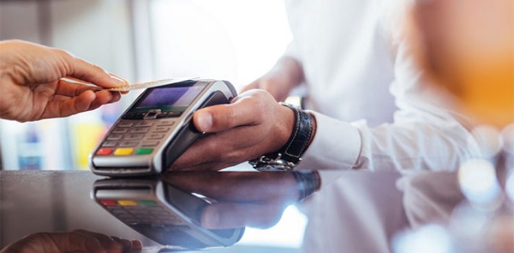 Mart ayında 2,6 trilyon TL tutarında ödeme kartla yapıldı?v=1