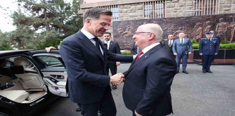Bakan Güler,  NATO Genel Sekreteri Rutte ile bir araya geldi?v=1