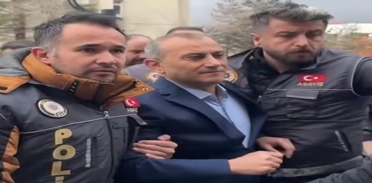 Eski Tunceli Valisi Tuncay Sonel tutuklandı?v=1