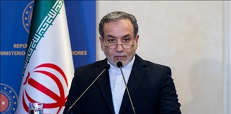 İran Dışişleri Bakanı Arakçi:  İran limanlarını abluka altına almak bir savaş eylemidir ?v=1