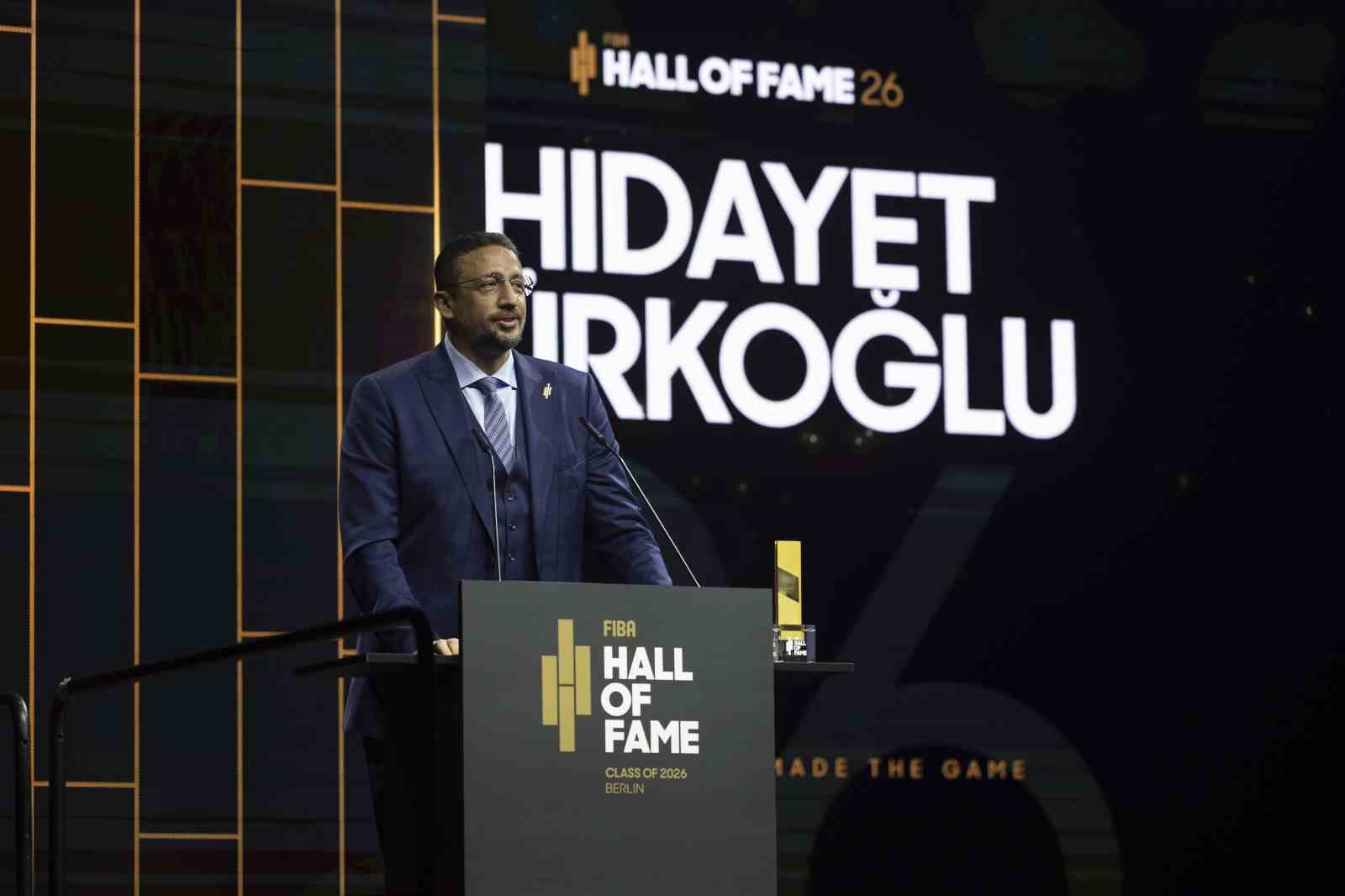 TBF Başkanı Hidayet Türkoğlu, FIBA Hall of Fame 2026 ödülünü aldı
?v=1