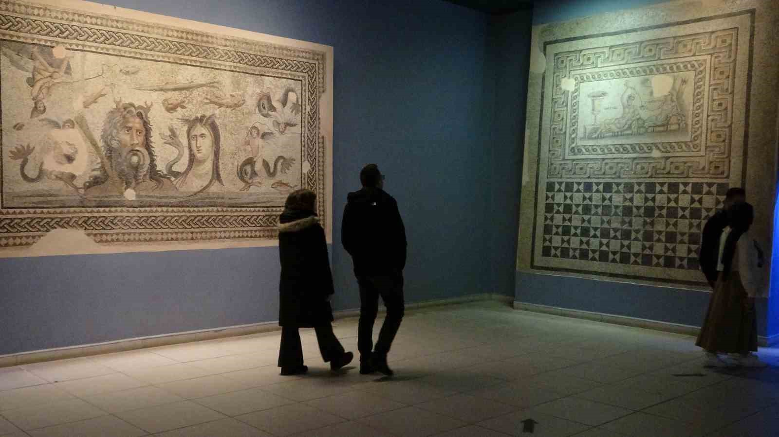 Zeugma Mozaik Müzesi büyük ilgi görüyor
?v=1