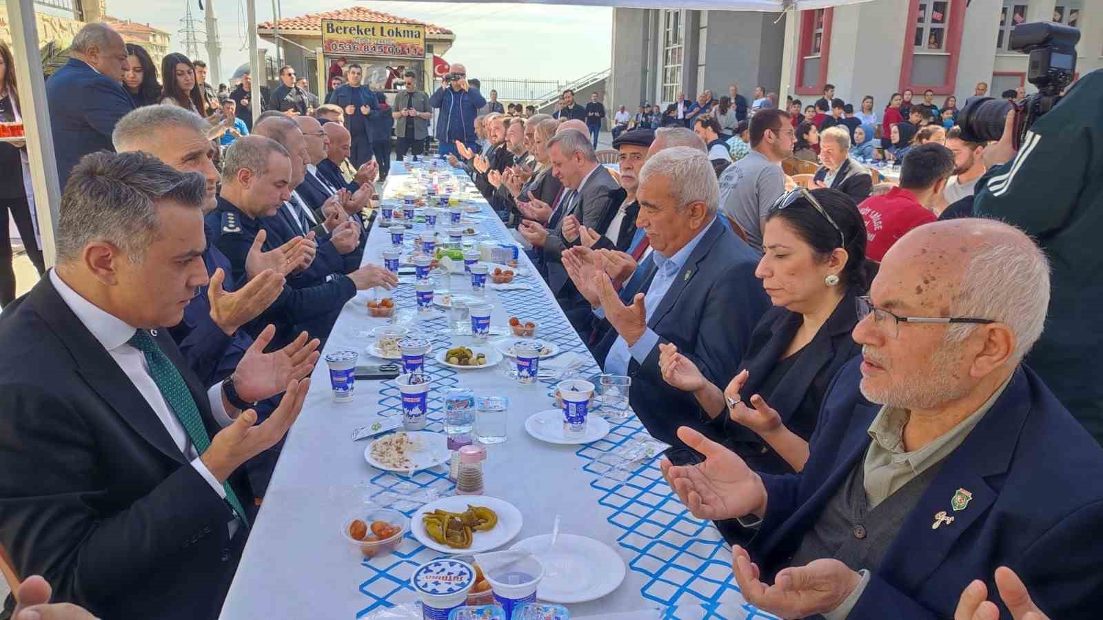 Şehit Teğmen Bekir Can Kerek, şehadetinin 4. yılında dualarla anıldı
?v=1