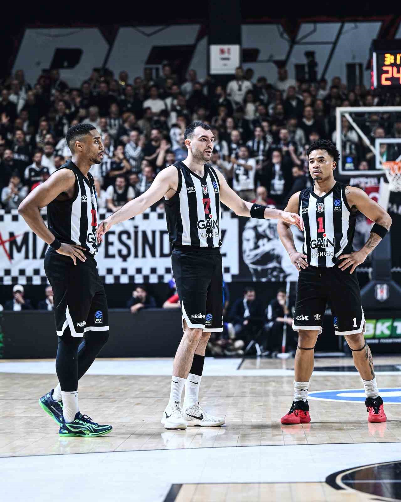 Eurocup: Beşiktaş: 60 - JL Bourg: 72
?v=1