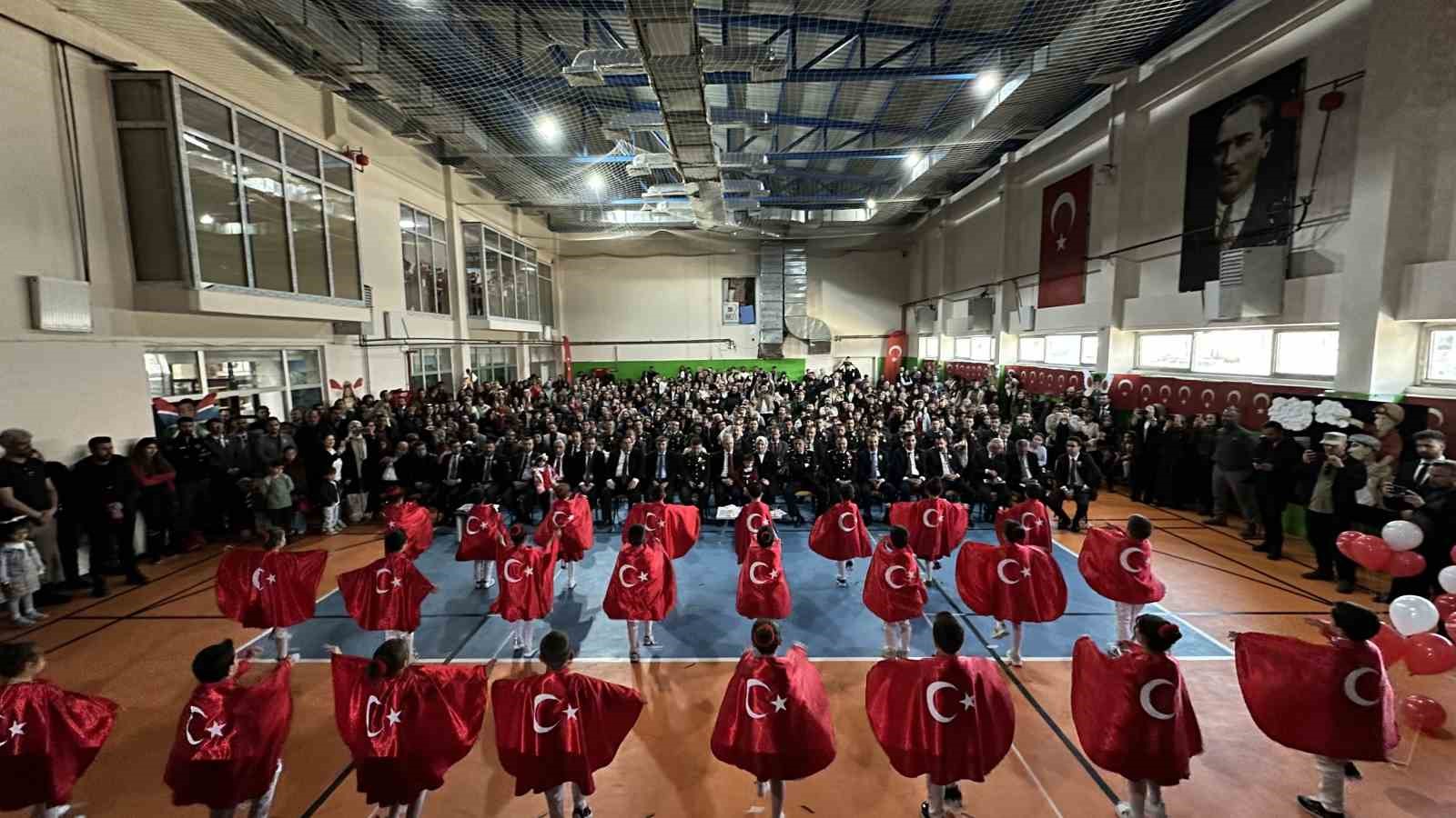 Yüksekova’da 23 Nisan Ulusal Egemenlik ve Çocuk Bayramı kutlandı
?v=1