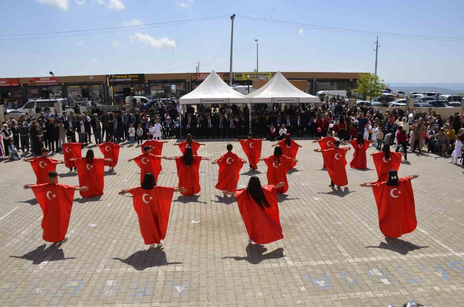 Besni’de 23 Nisan coşkusu
?v=1