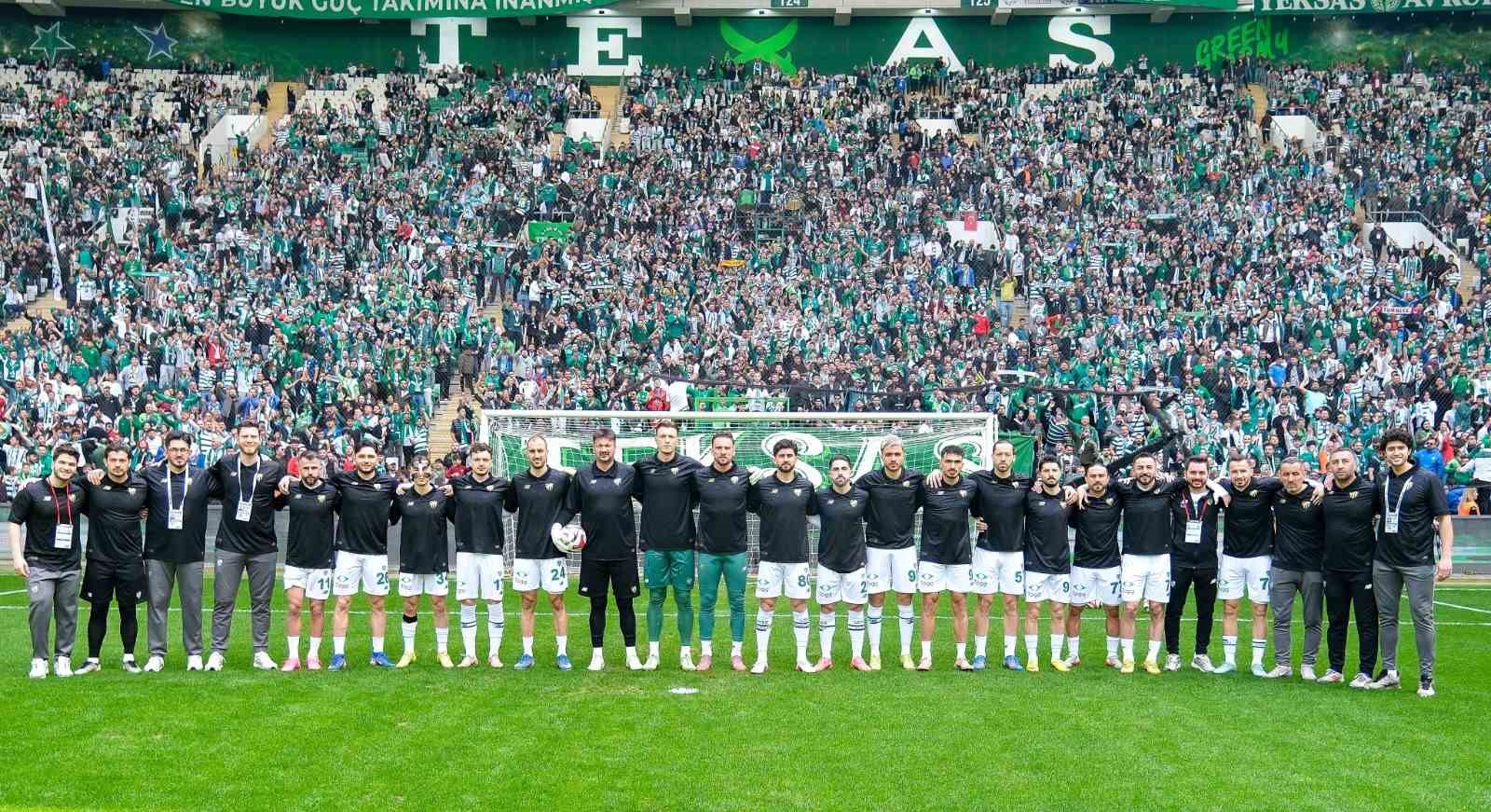 PFDK’dan şampiyon Bursaspor’a ceza yağdı
?v=1