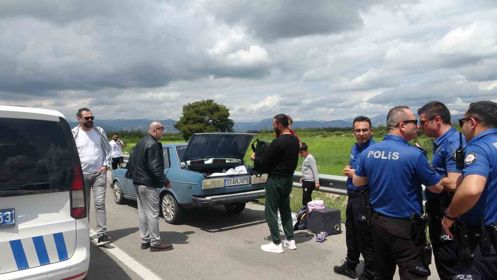Mersin’de bıçaklanarak öldürülen kadının katil zanlısı kocası Antalya’da 20 kilometrelik kovalamacayla yakalandı
?v=1