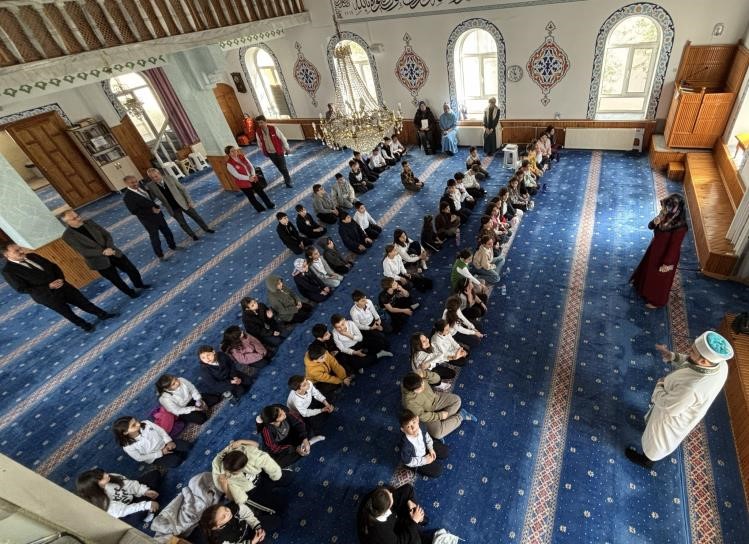 ÇEDES yıl sonu şenlikleri Bilecik’te başladı
?v=1