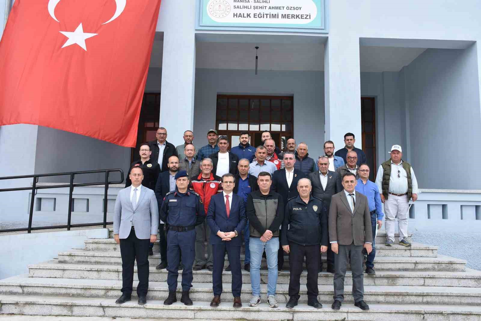 Salihli’de gönüllülere orman yangını eğitimi
?v=1