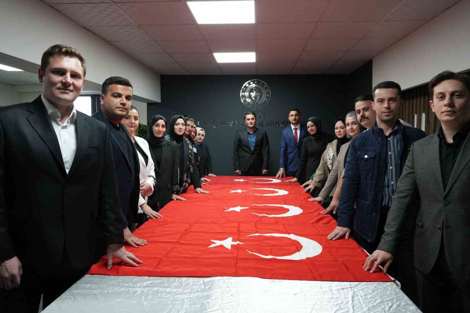 Yemin ederek görevlerine başladılar
?v=1