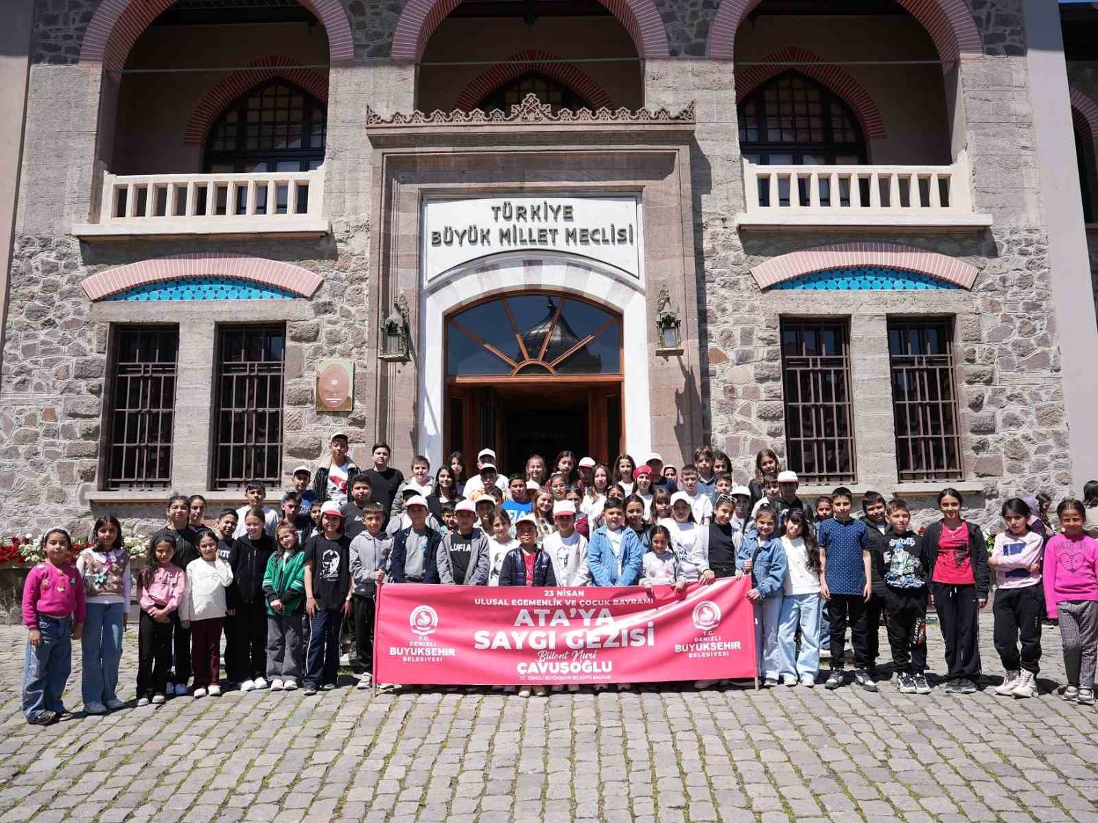 Denizli Büyükşehirden  Ata’ya Saygı Gezisi 
?v=1