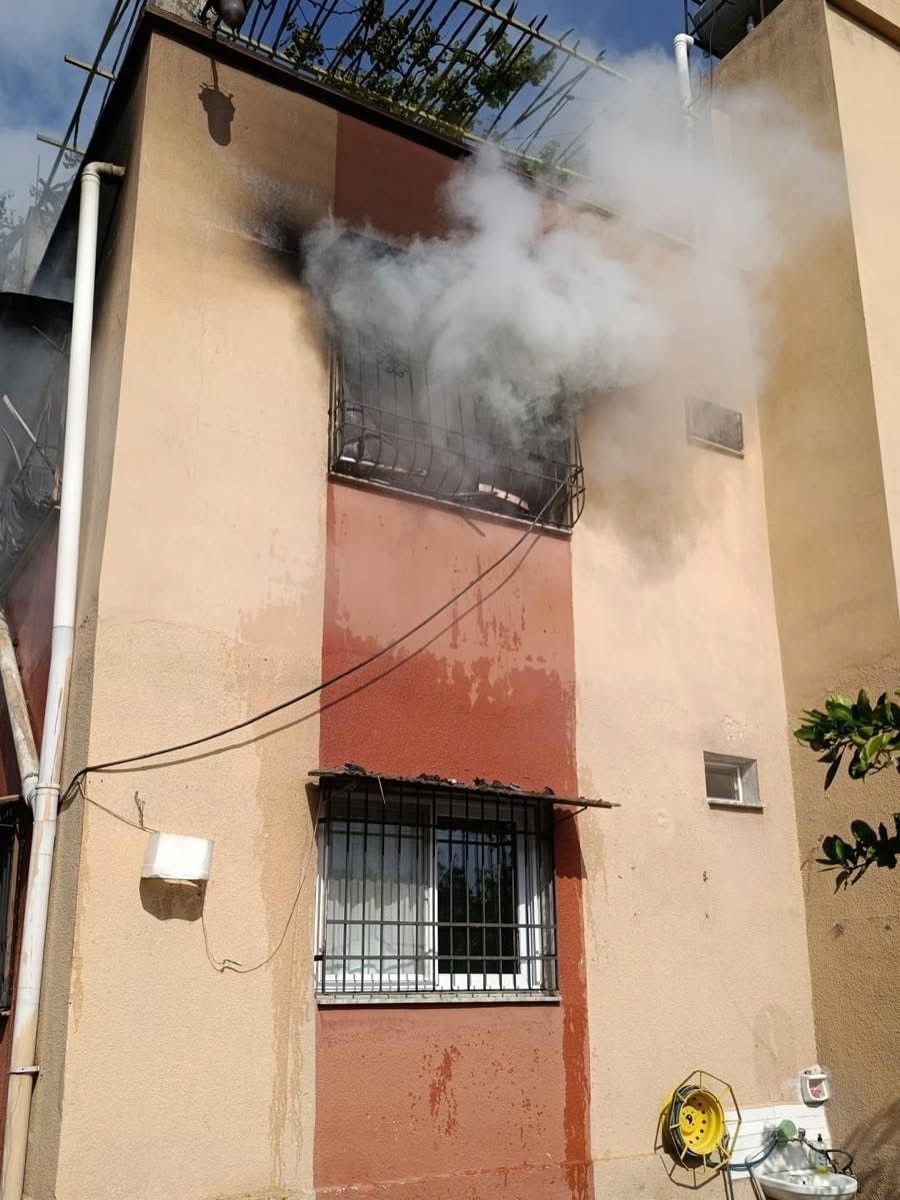 Dörtyol’da apartman dairesi alevlere teslim oldu
?v=1