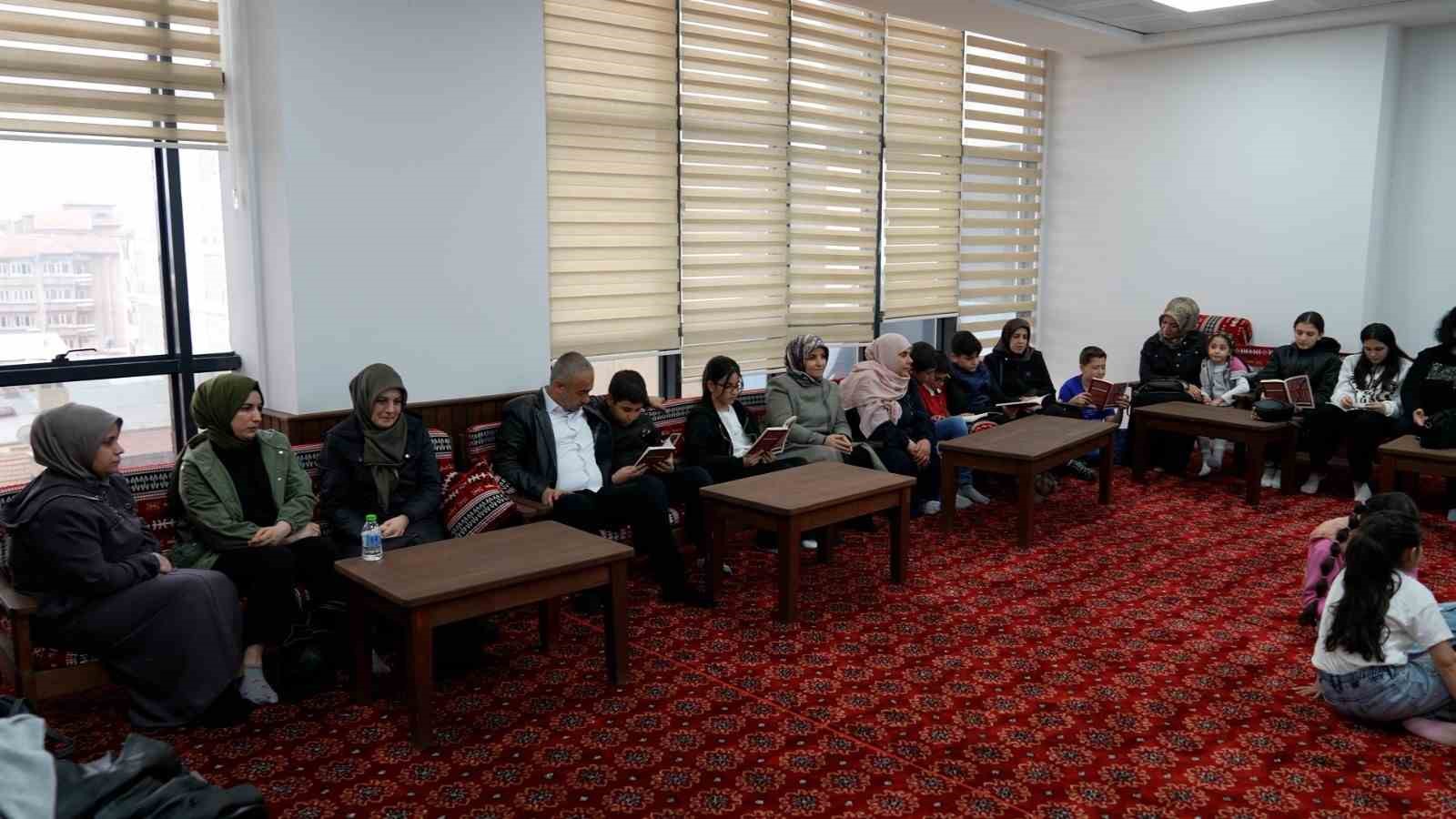 Elazığ’da ’Ailemle Okuyorum’ etkinliği
?v=1