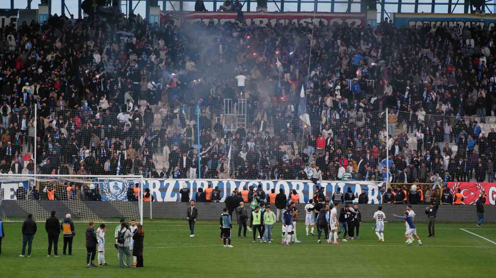 Erzurumspor FK, şampiyonluk yürüyüşünü 1 puanla perçinledi
?v=1