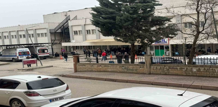 Siirt’te süs havuzuna düşen çocuk hayatını kaybetti?v=1