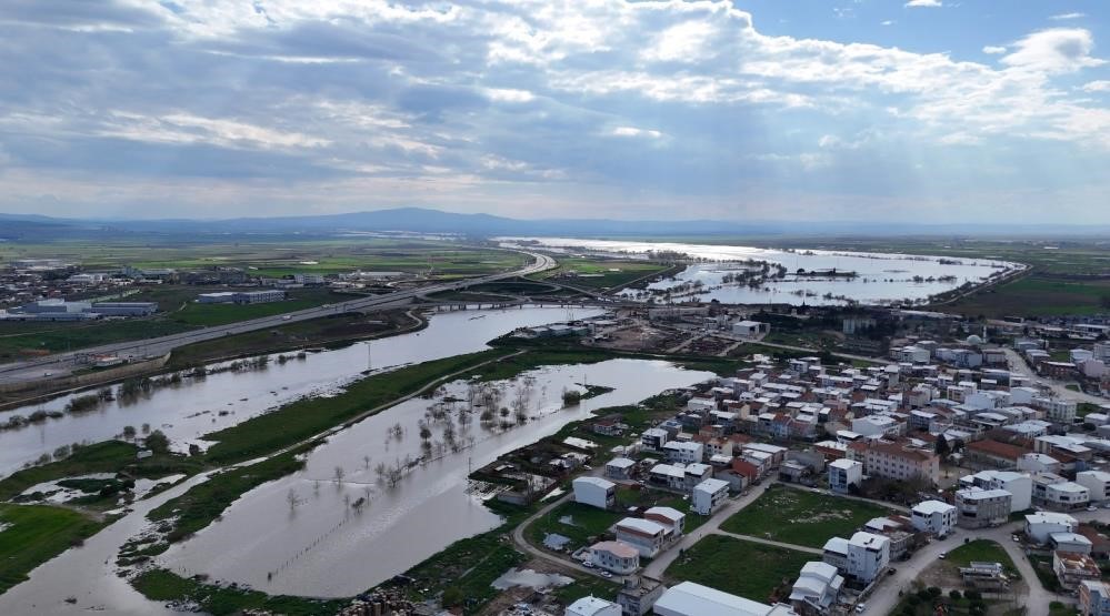 Bursa’da bol yağışlar çeltik ve ikinci ürün yasağını kaldırdı
?v=1