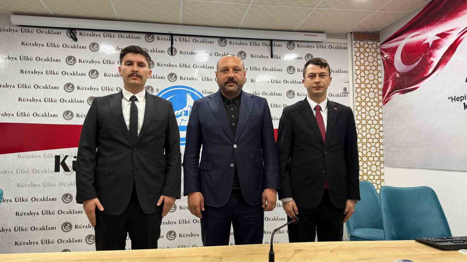 Ülkü Ocakları Kütahya İl Başkanı Veli Özdemir oldu
?v=1