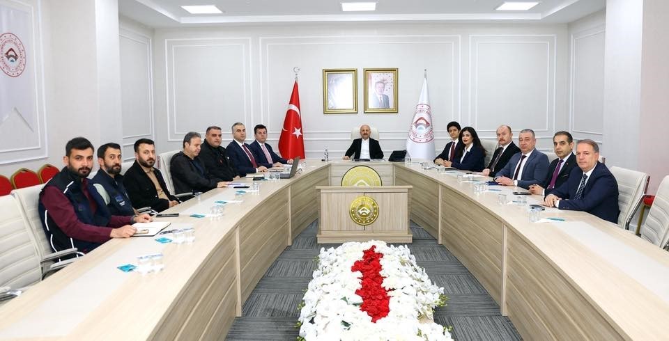 Adıyaman’da haftalık koordinasyon toplantısı düzenlendi
?v=1