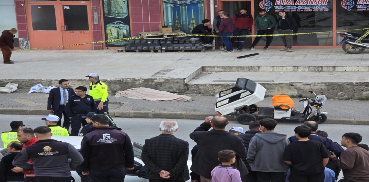 Yozgat’ta kazada kafasını kaldırıma çarpan yaşlı adam hayatını kaybetti?v=1